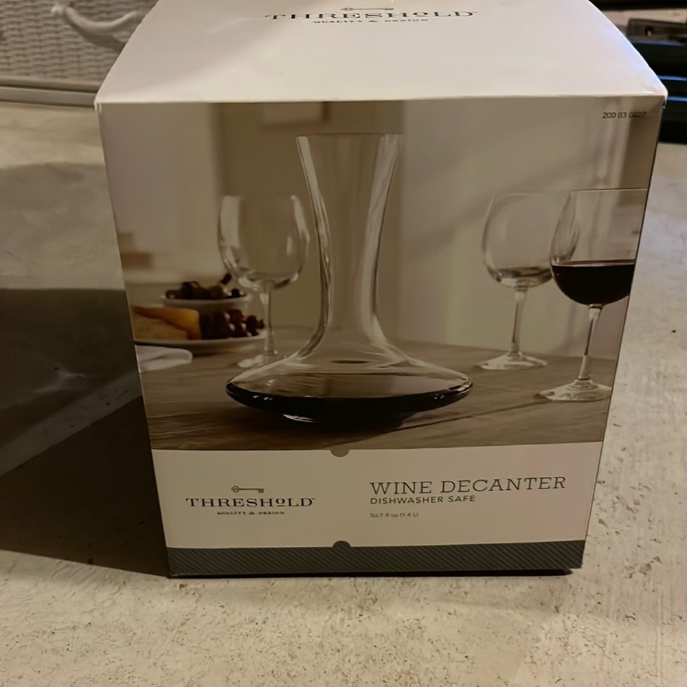 wine decanter
